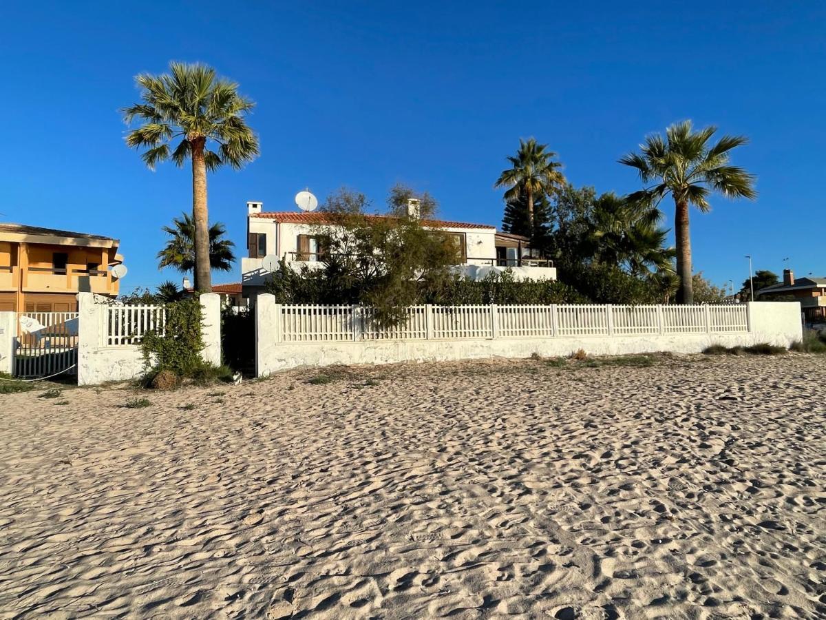 Villa By The Beach Sant'Andrea  Luaran gambar