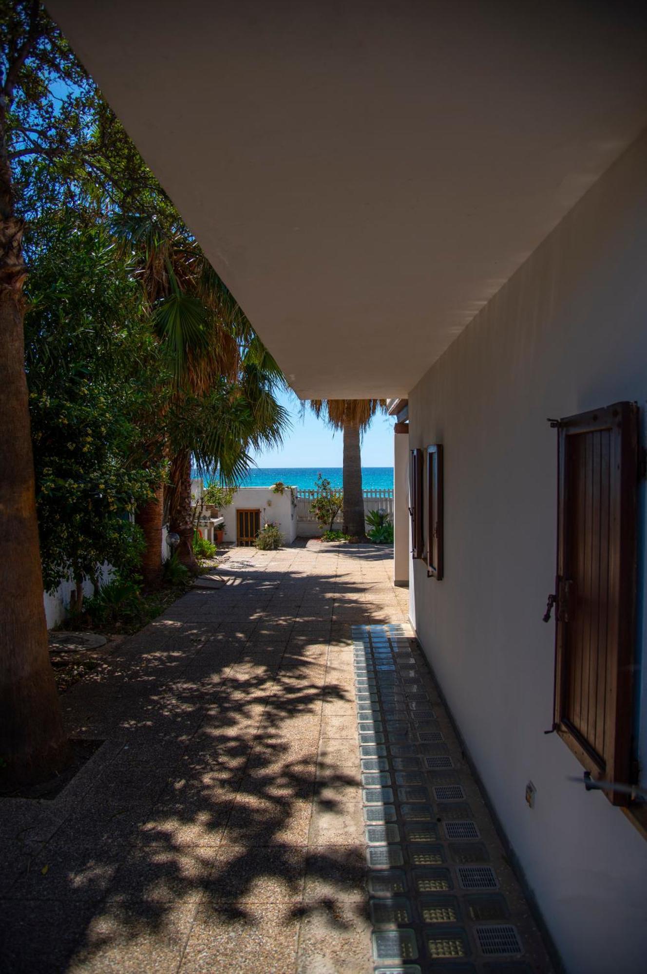 Villa By The Beach Sant'Andrea  Luaran gambar